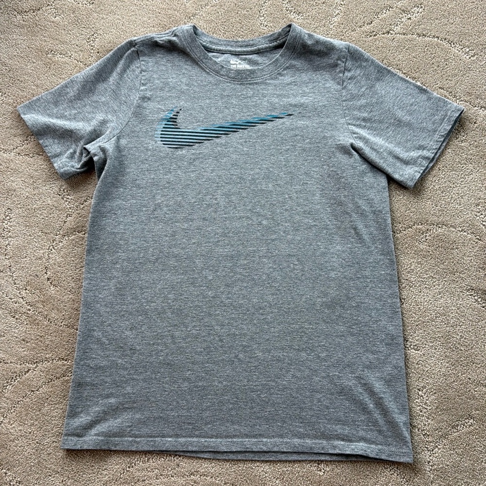 NIKE T-Shirt Youth L, Teal & Black Swoosh